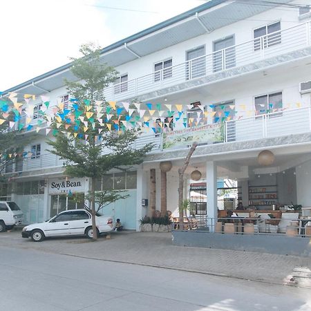 Reddoorz At Fat J Apartelle Mactan Cebu Ngoại thất bức ảnh